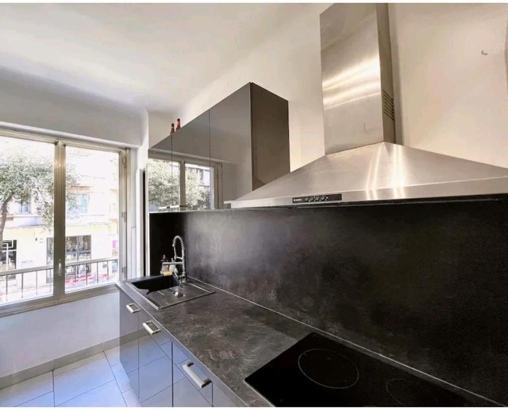 Bh - Promenade Des Anglais - Climatise, 4 Pers Apartment